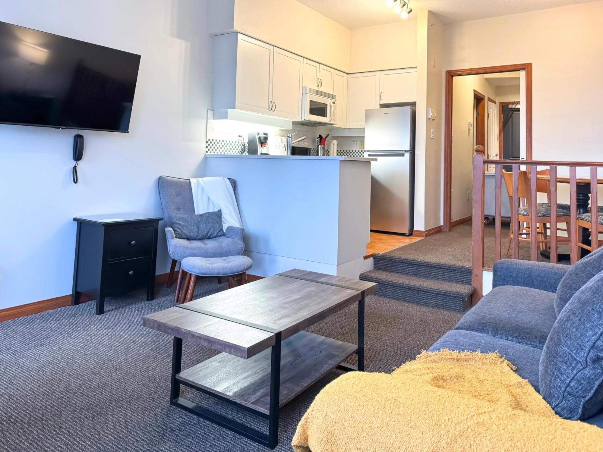 Alpenglow Lodge Family & Work Retreat By Mva ウィスラー エクステリア 写真